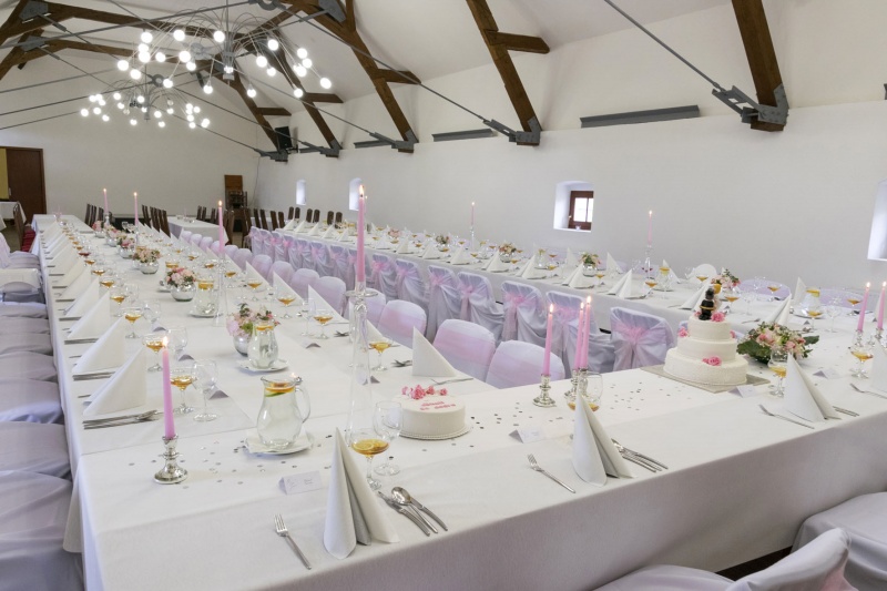 Svatba 1.5.2015, zámek Židlochovice, restaurace KOROK